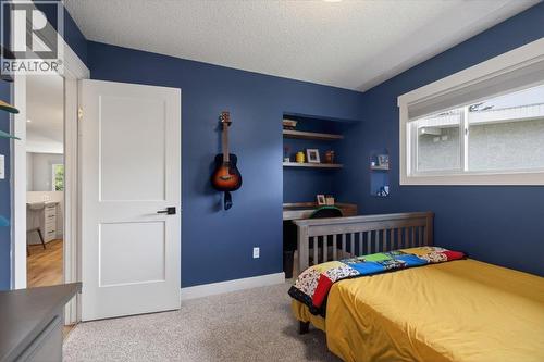 39 Elkview Drive, Fernie, BC - Indoor Photo Showing Bedroom