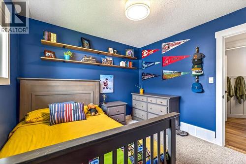 39 Elkview Drive, Fernie, BC - Indoor Photo Showing Bedroom