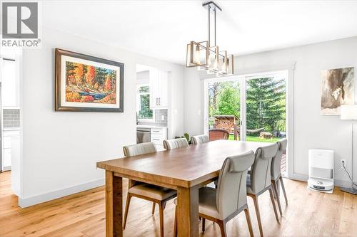 39 Elkview Drive, Fernie, BC - Indoor Photo Showing Dining Room