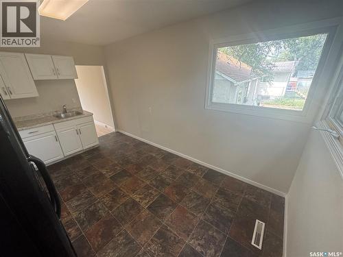 755 Cameron Street, Regina, SK - Indoor Photo Showing Other Room
