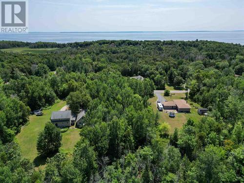 2 Beech Dr, Blind River, ON 