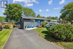 275 KENT CRESCENT  Burlington (Appleby), ON L7L 4T2