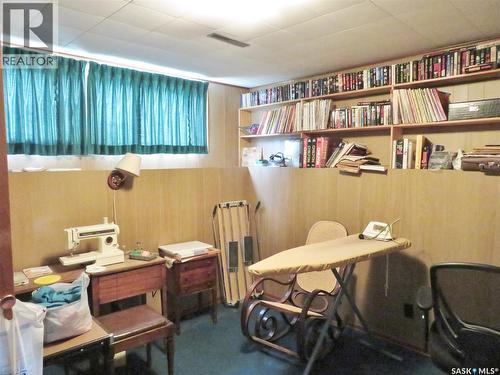 639 Acadia Drive, Saskatoon, SK - Indoor