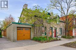176 KING EDWARD AVENUE Ottawa, ON K1N 7L5