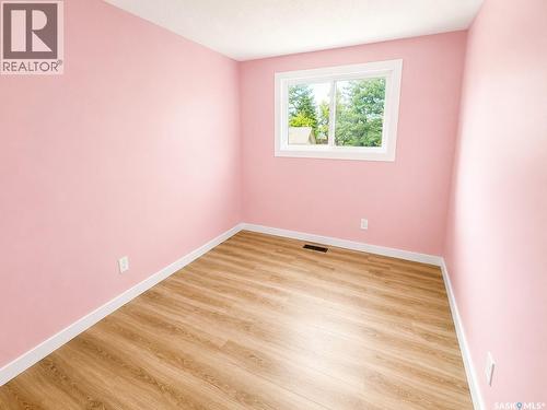 19 Cooper Crescent, Regina, SK - Indoor Photo Showing Other Room