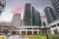 2402 - 10 QUEENS QUAY W Toronto, ON M5J 2R9