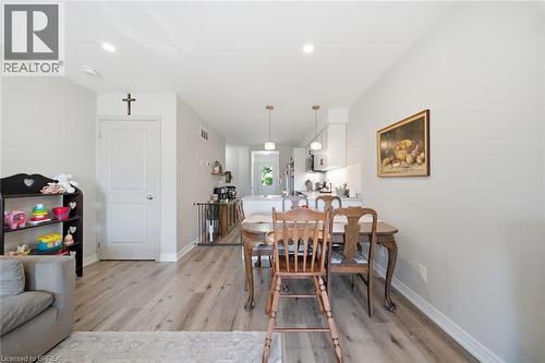 28B Grandview Street, Brantford, ON - Indoor Photo Showing Dining Room