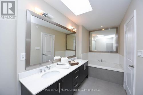 6A Acorn Avenue, Toronto, ON - Indoor Photo Showing Bathroom