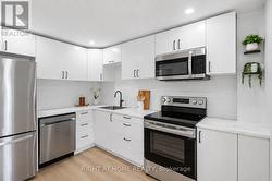 3 - 7874 JEANNE D'ARC BOULEVARD Ottawa, ON K1C 2E9
