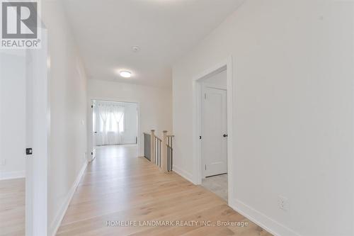2nd F - 108 Pine Hill Crescent E, Aurora, ON - Indoor Photo Showing Other Room