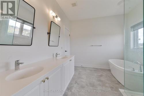 W 1 - 108 Pine Hill Crescent E, Aurora, ON - Indoor Photo Showing Bathroom
