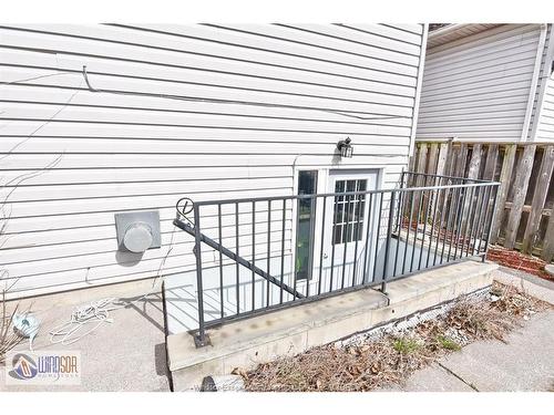 Upper-1003 Silverdale, Windsor, ON 