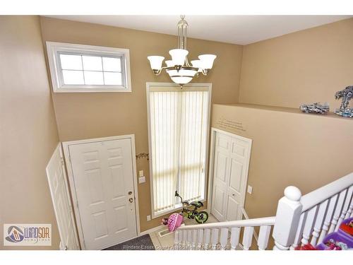 Upper-1003 Silverdale, Windsor, ON 