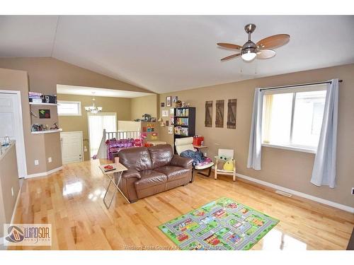 Upper-1003 Silverdale, Windsor, ON 