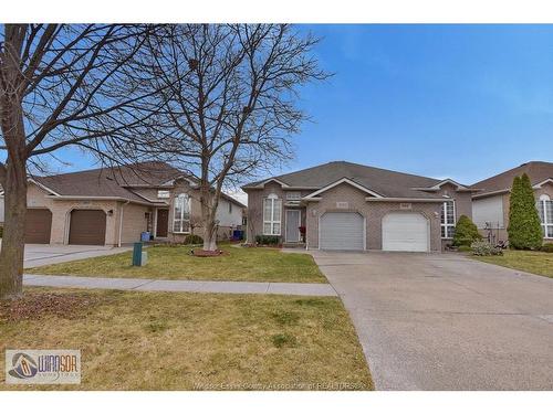 Upper-1003 Silverdale, Windsor, ON 