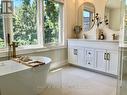 471 Country Club Crescent, Mississauga, ON  - Indoor Photo Showing Bathroom 