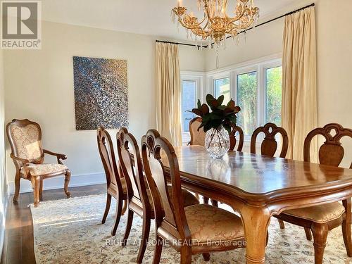 471 Country Club Crescent, Mississauga, ON - Indoor Photo Showing Dining Room