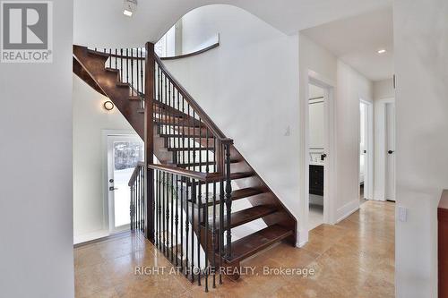 471 Country Club Crescent, Mississauga, ON - Indoor Photo Showing Other Room