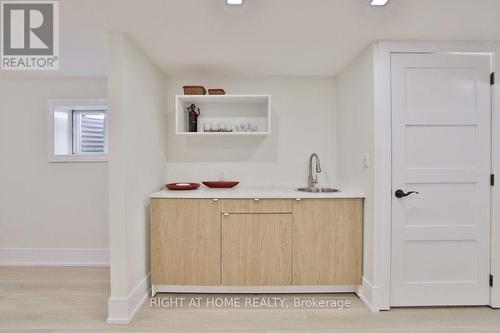 471 Country Club Crescent, Mississauga, ON - Indoor Photo Showing Other Room