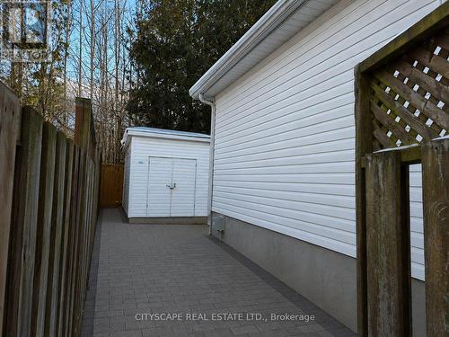 Side Yard - virtually edited - 60 Castlewood Place, Cambridge, ON - Outdoor With Exterior