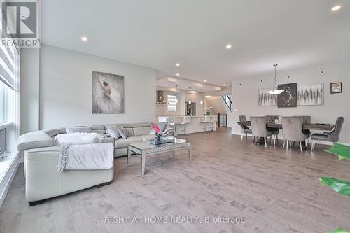8 Ryder Avenue, Guelph, ON - Indoor Photo Showing Living Room