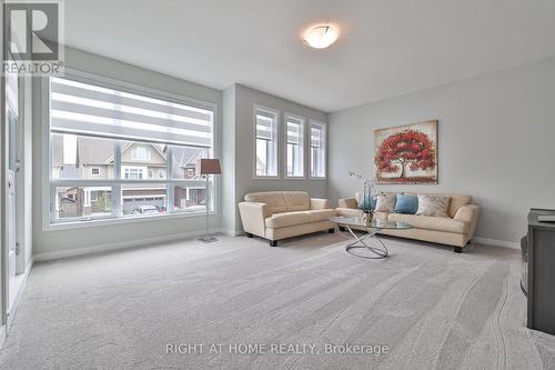 8 Ryder Avenue, Guelph, ON - Indoor Photo Showing Living Room