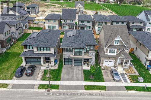 8 Ryder Avenue, Guelph, ON -  With Facade