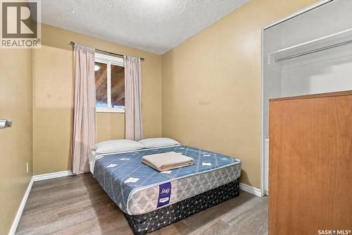 1718 Mckercher Drive, Saskatoon, SK - Indoor Photo Showing Bedroom