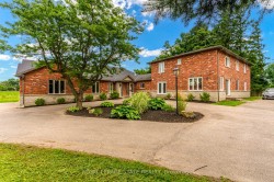 931 Southcote Road  Hamilton, ON L9G 3L1