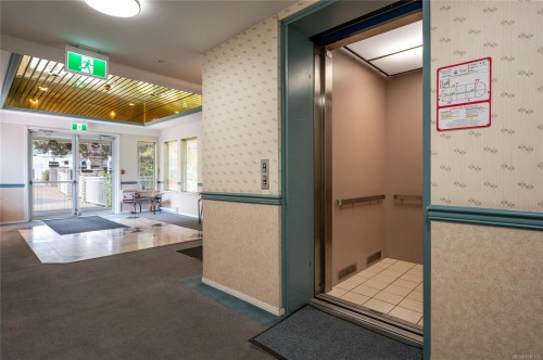 #206-24 Prideaux St, Nanaimo, BC - Indoor Photo Showing Other Room