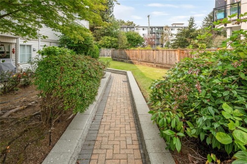 #206-24 Prideaux St, Nanaimo, BC - Outdoor