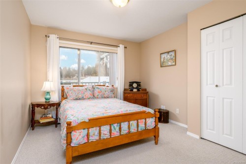 #403-275 First St, Duncan, BC - Indoor Photo Showing Bedroom
