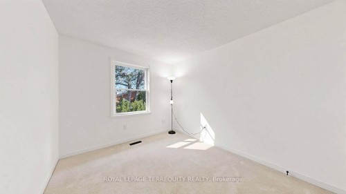 #64-95 Confederation Way, Markham, ON - Indoor Photo Showing Other Room
