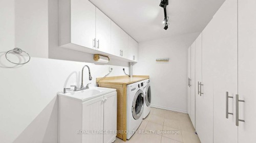 #64-95 Confederation Way, Markham, ON - Indoor Photo Showing Laundry Room
