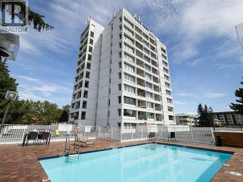 737 Leon Avenue Unit# 406  Kelowna, BC V1Y 8L6