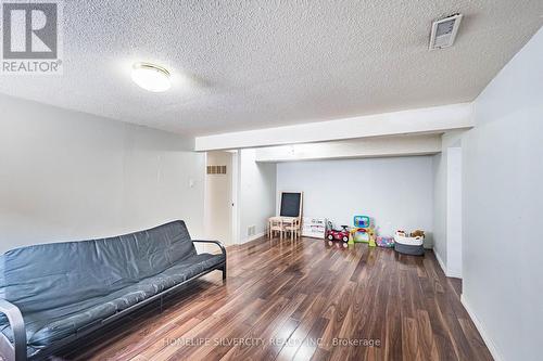 3669 Corliss Crescent, Mississauga, ON - Indoor