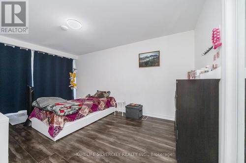 7582 Discus Crescent, Mississauga, ON - Indoor Photo Showing Bedroom