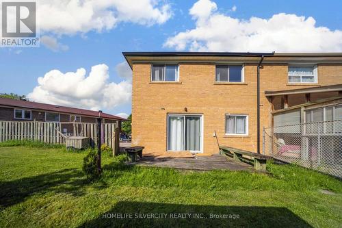 7582 Discus Crescent, Mississauga, ON - Outdoor With Exterior