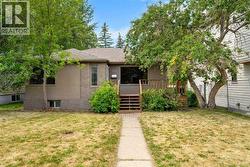 2307 Richmond Road SW  Calgary, AB T2T 5E3