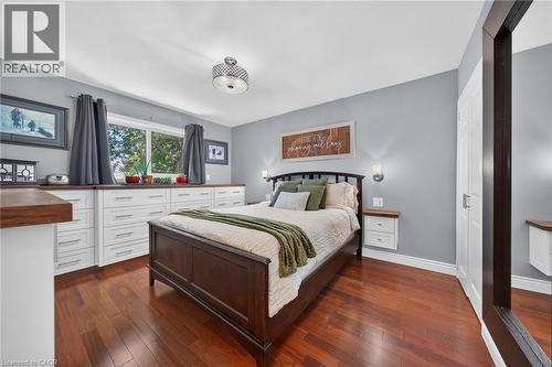 8399 Dickenson Road E, Mount Hope, ON - Indoor Photo Showing Bedroom