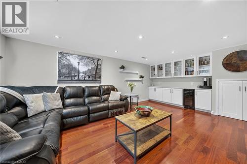 8399 Dickenson Road E, Mount Hope, ON - Indoor Photo Showing Living Room