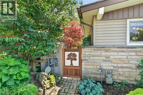 8399 Dickenson Road E, Mount Hope, ON - Outdoor