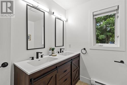 77 Penney Crescent, St John'S, NL - Indoor Photo Showing Bathroom