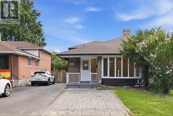 2535 PADSTOW CRESCENT  Mississauga, ON L5J 2G2
