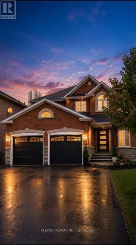 33 Hillpath Crescent, Brampton, ON -  With Facade