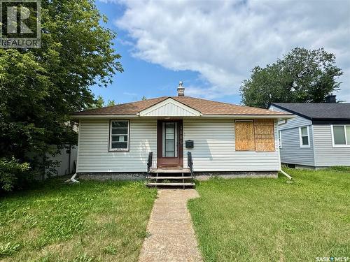4006 4th AVENUE  Regina, SK S4R 0V9