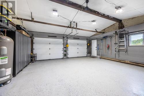 264 Macintyre Rd, Sault Ste. Marie, ON - Indoor Photo Showing Garage