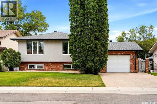 39 Hayes Crescent, Regina, SK - Outdoor