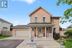 21 WEST RIDGE DRIVE  Ottawa, ON K2S 1S4