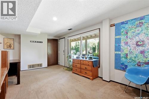 727 Tobin Terrace, Saskatoon, SK - Indoor